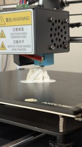 Anycubic Mega Sで印刷中